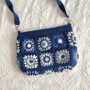 Clg & Uni bag -- Ladies Blue bag in large size