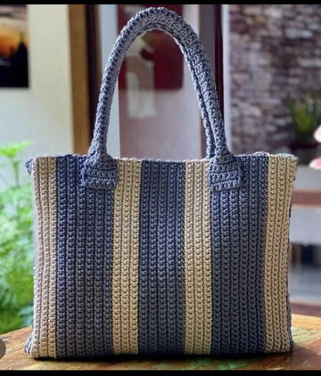 Crochet Bag in Grey and Off-White color