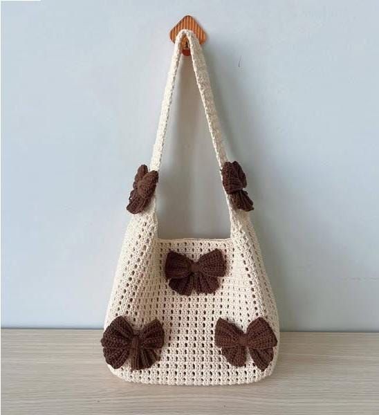 Crochet Bag with Bow