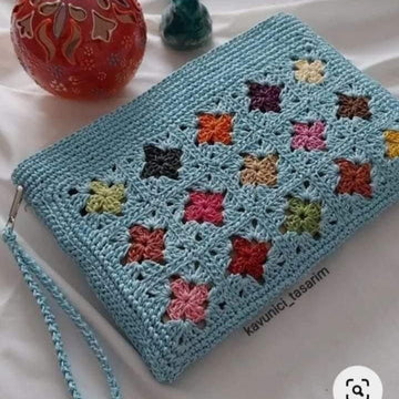 Beautiful small pouch or clutch for ladies