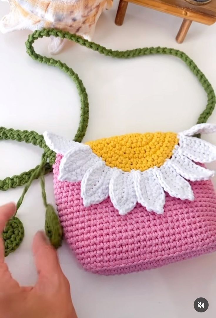 Beautiful Pink Purse for kids