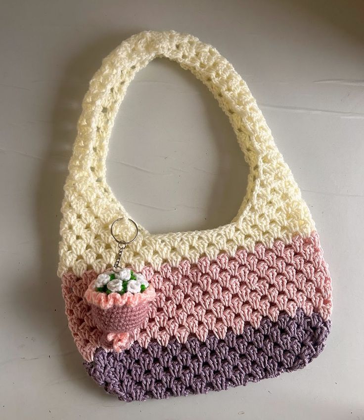 Crochet simple bag with keychain classy look