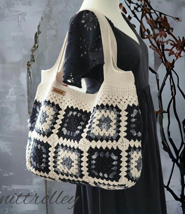 Crochet shoulder Bag