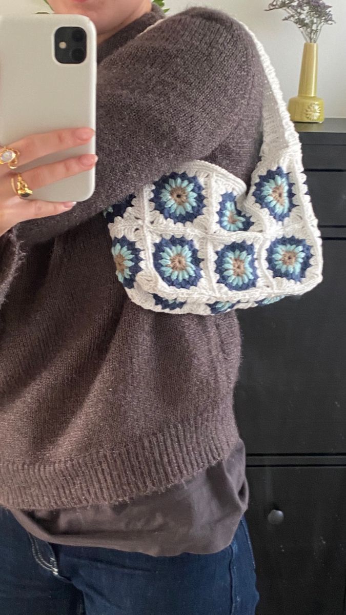 Crochet shoulder Bag