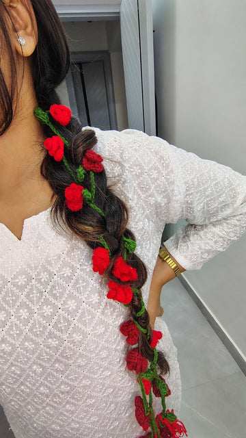 Hair Parandi in red color